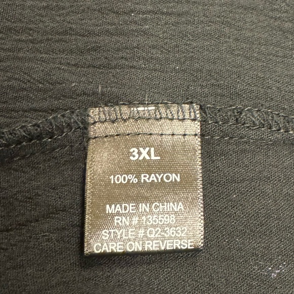 Embroidered Gauze Blouse with Flutter Sleeves by Cure - Picture 7 of 8